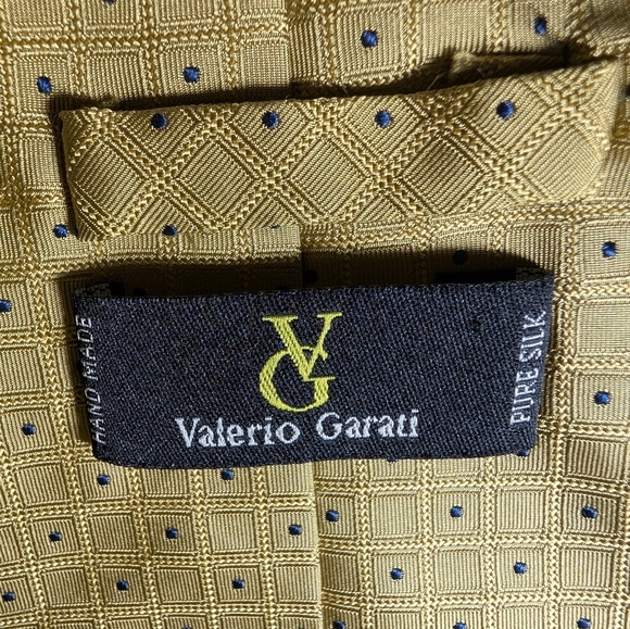 Bundle of 5 Ties Different Brands - Picture 6 of 7